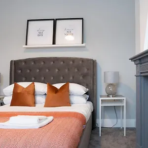 South View - 3 Bed Modern House - Close To Centre Holiday home